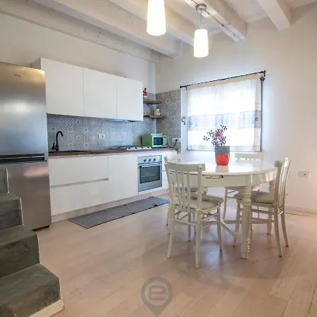 Apartment Casa Di Tania Oristano